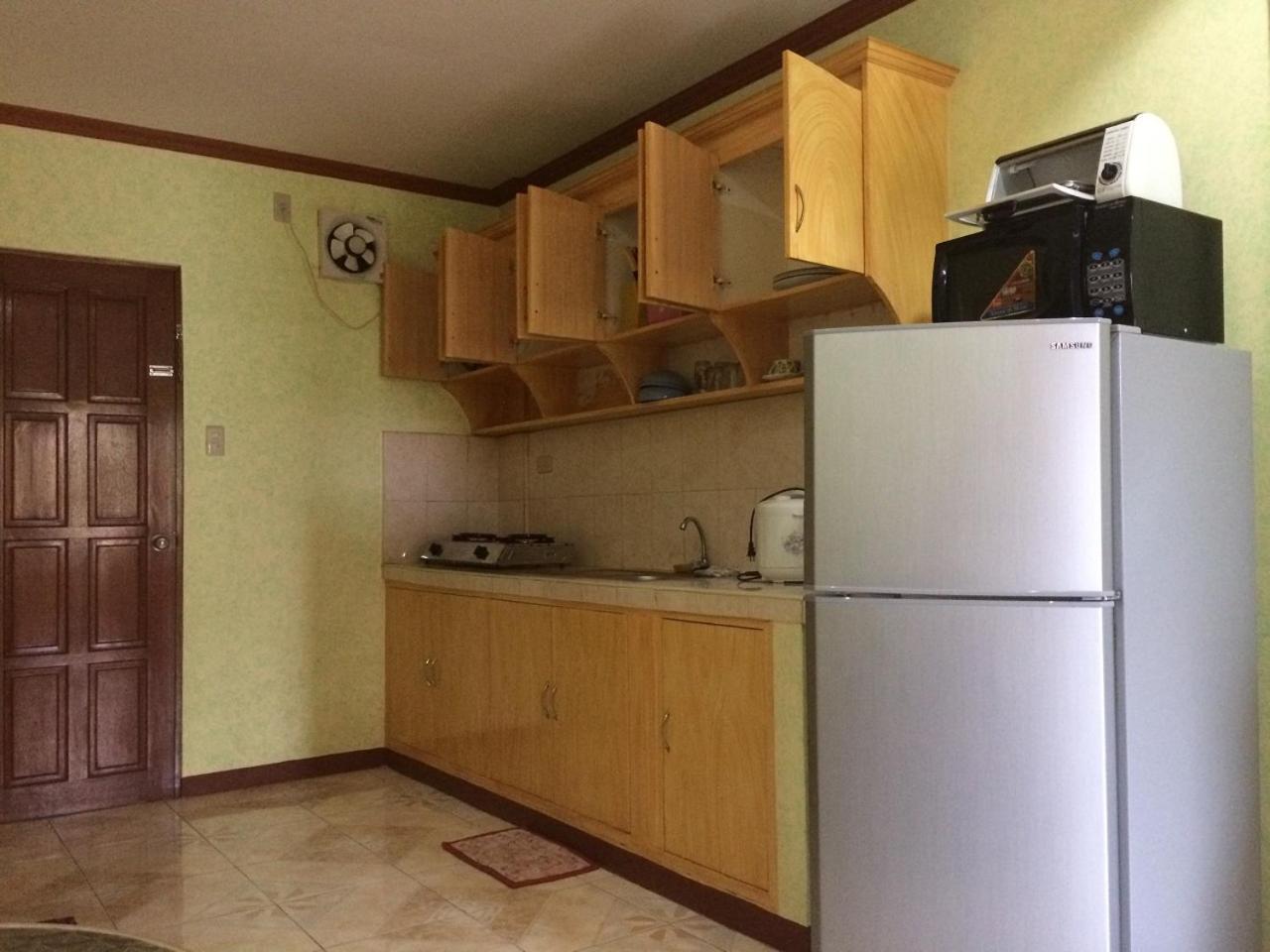 Sunrise Apartelle اولونجابو المظهر الخارجي الصورة