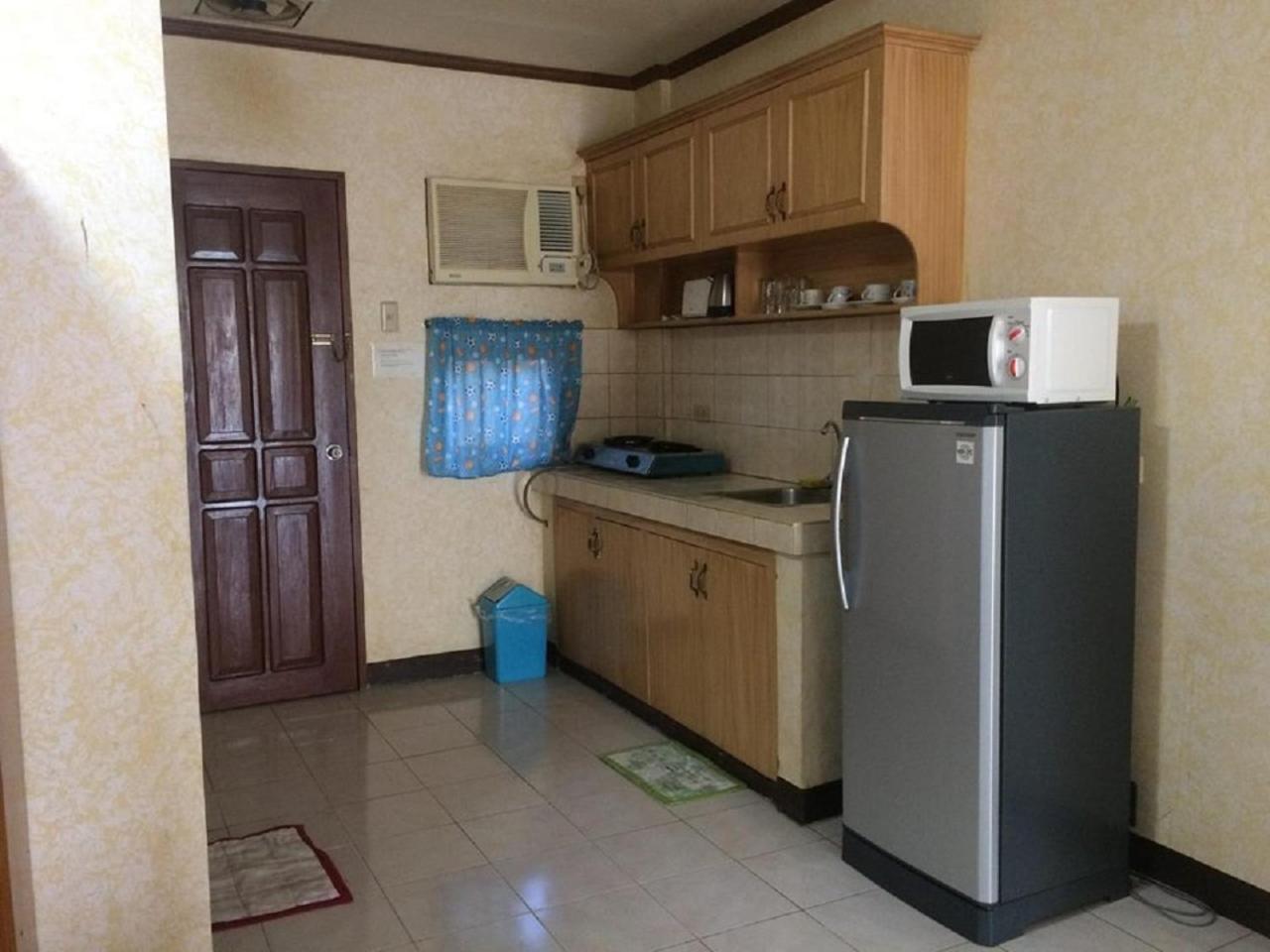 Sunrise Apartelle اولونجابو المظهر الخارجي الصورة