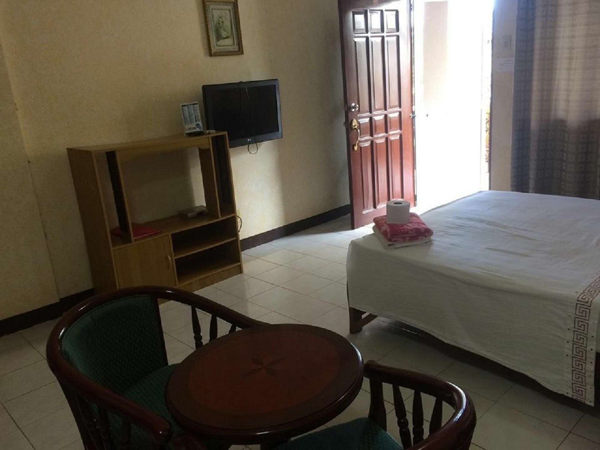 Sunrise Apartelle اولونجابو المظهر الخارجي الصورة