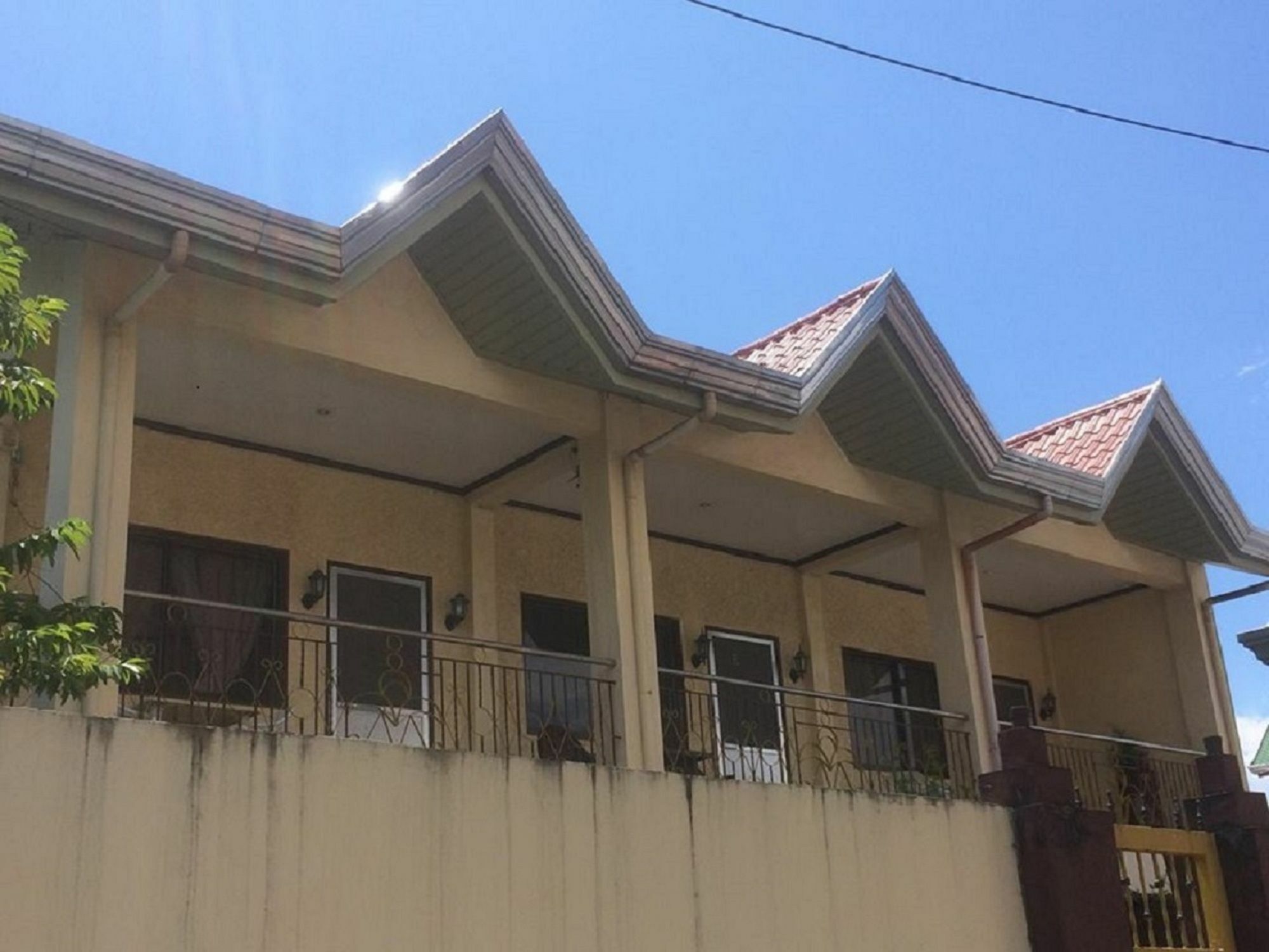 Sunrise Apartelle اولونجابو المظهر الخارجي الصورة